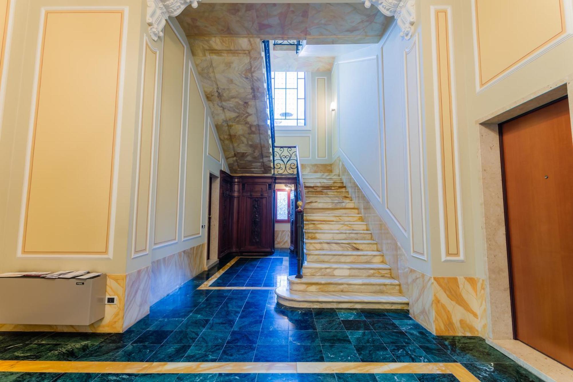 Regal Villa With Como Lake View And Free Parking ベッラージョ エクステリア 写真